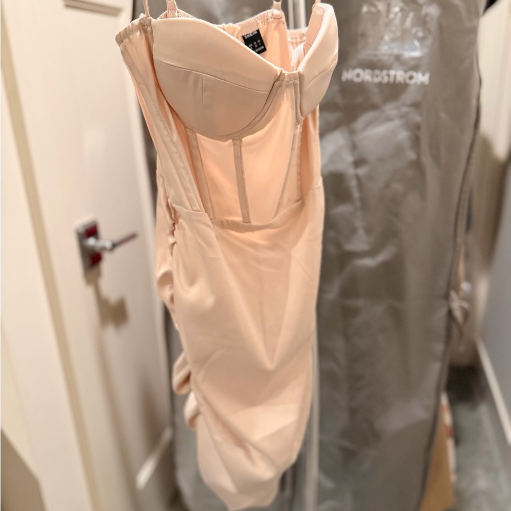 SHEIN Cream Strapless Dress